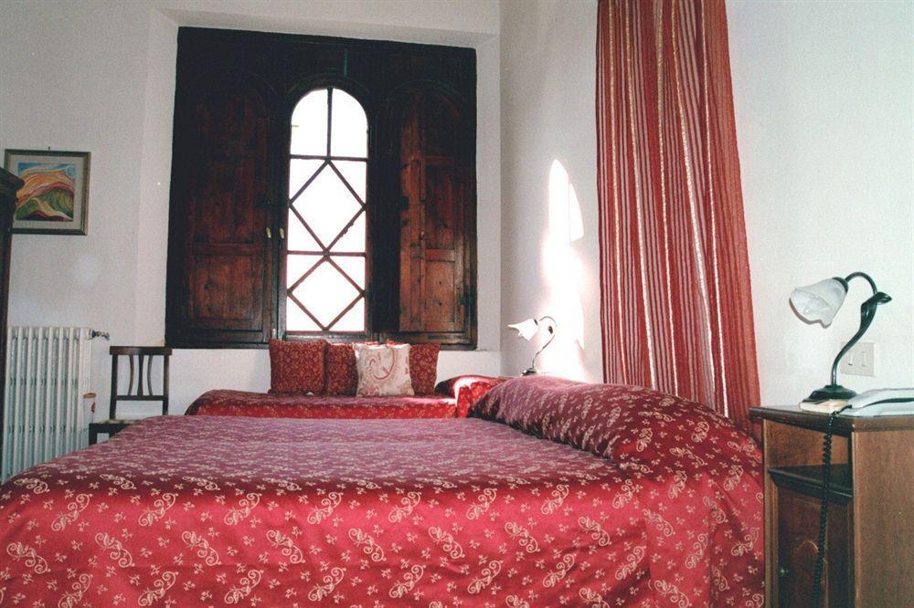 Alla Residenza Domus Minervae Perugia Bagian luar foto